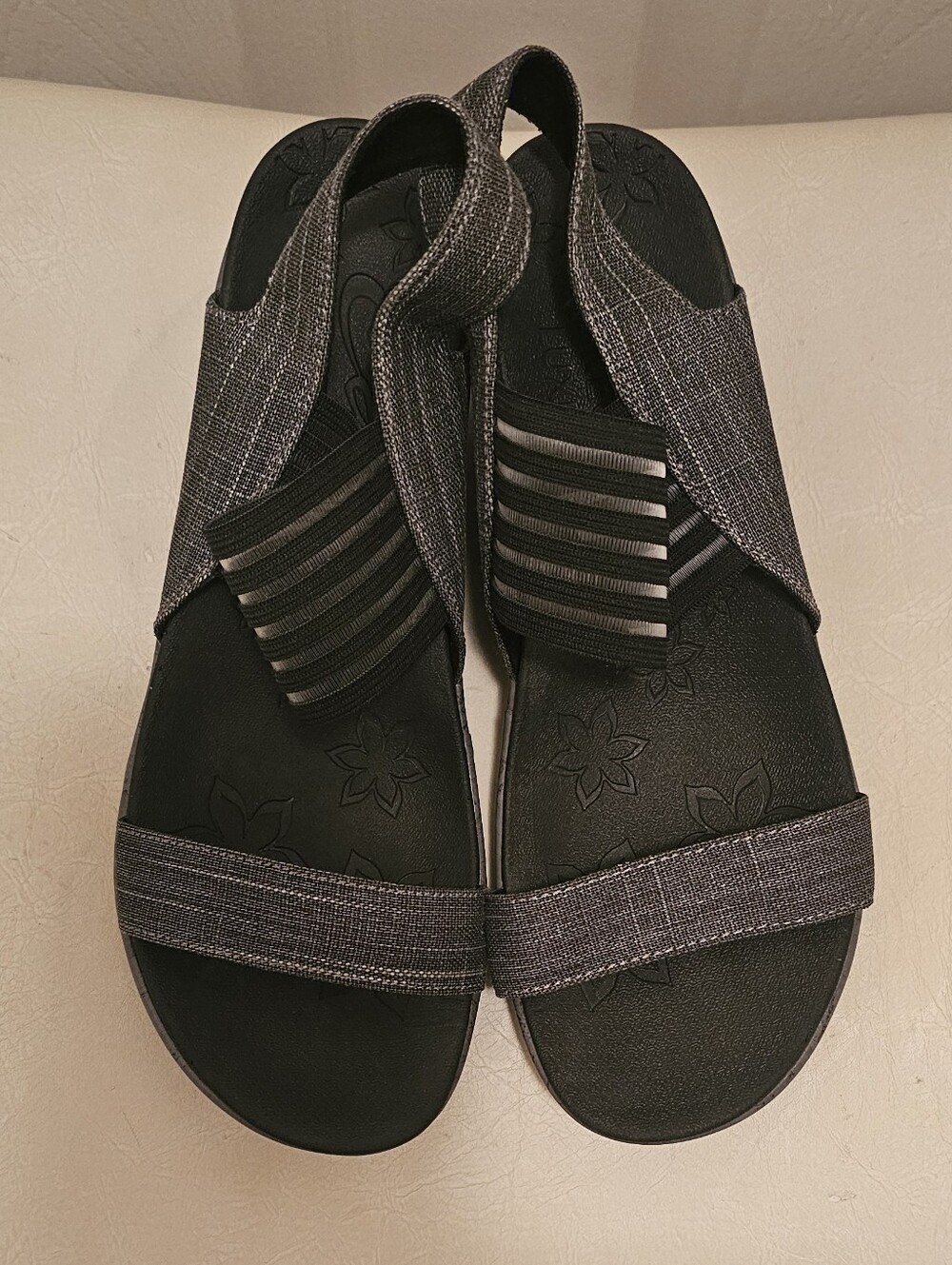 SKECHERS Cali Beverlee Smitten Kitten Black Grey Wedge Women’s Sz 9 - Picture 2 of 6